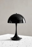 Lampa stołowa przenośna PANTHELLE V3 160 czarny - LED 2.5W 2700K IP44 - LOUIS POULSEN