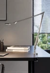 Lampa biurkowa z zapięciem bocznym JACKIE titanium - LED 10W 3000K 706lm 220-240V AC dimmable Step DIM - PANZERI  - aranżacja