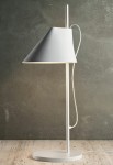 Lampa stołowa YUH biała - LED, 2700K, 10W, IP20 - LOUIS POULSEN