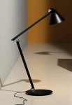 Lampa biurkowa NJP BASE black - LOUIS POULSEN